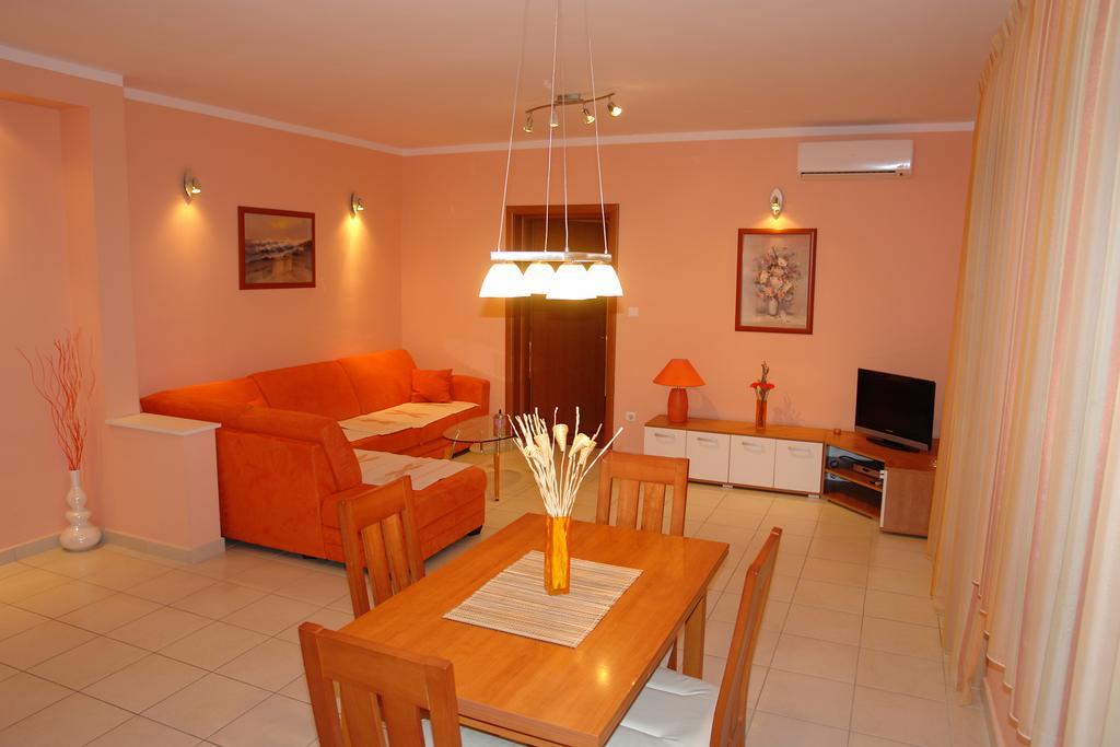 Villa Petra Selce Kamer foto
